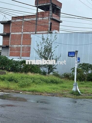 GÓC 2 MẶT TIỀN ĐƯỜNG TRẦN HỮU DỰC với PHAN ĐÌNH THÔNG