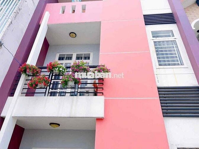 Bán nhà 5.55x18m, 2 lầu, 4pn, hẻm xe hơi thông, Trường Chinh, Q12