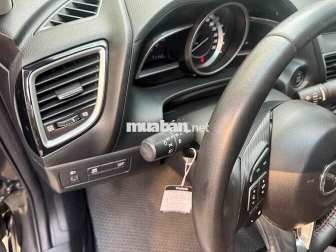 Mazda 3 2017 - 85000 km