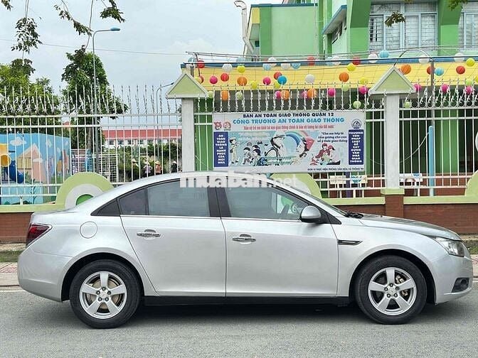 Chevrolet Cruze 2011 LT 1.6 MT - 90000 km