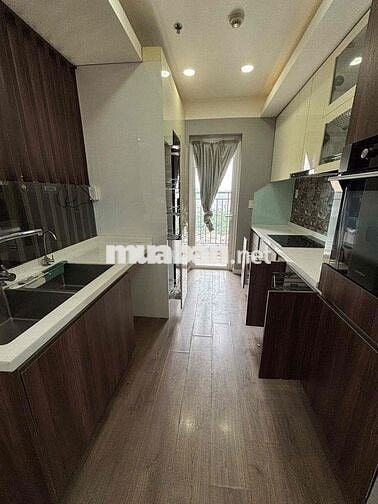 Bán Căn Hộ Ba Phòng Ngủ Quận 4 đã có sổ hồng giá cực tốt