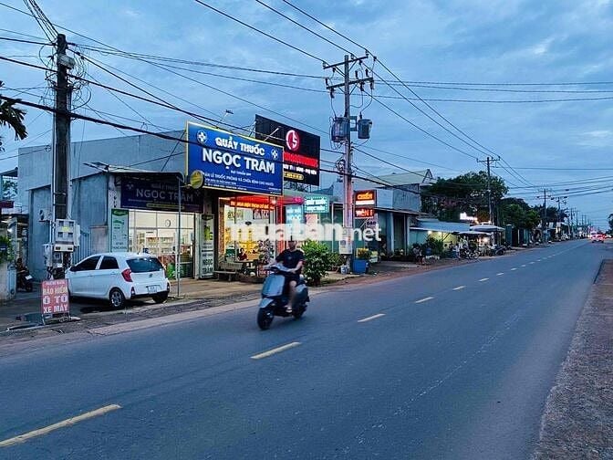 NHÀ SỔ R THỔ CƯ 697m2. 10m MẶT TIỀN KINH DOANH Đ NGUYỄN HOÀNG, TRẢNG B