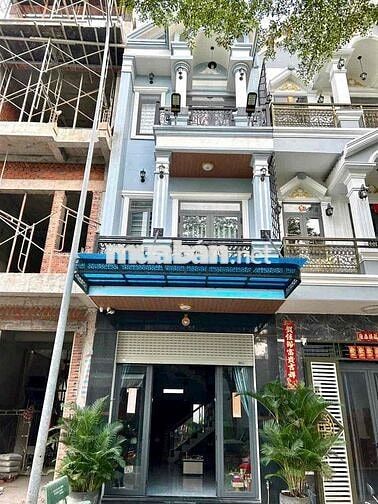 nhà 1 trệt 2 lầu gần VSIP1,đường 22/12 QL13,đầy đủ nội thất,đường 7m