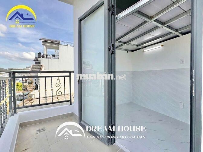TRỐNG SẴN PHÒNG TRỌ CÓ GÁC BAN CÔNG RIÊNG THOÁNG MÁT NHÀ MỚI
