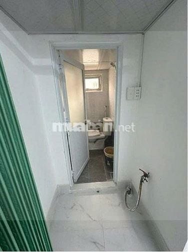 CHÍNH CHỦ Bán gấp căn hộ tập thể 131 Hà Tôn Quyền, Quận 11, 1,25tỷ