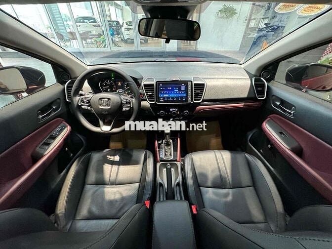 Honda City 2025 - 17,00 km.xe mới nguyên zin.498tr