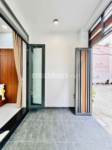 Lên sóng siêu phẩm HOÀNG VIỆT gần khu Bờ Kè, giá dưới 2 tỷ. Xây 3 tầng