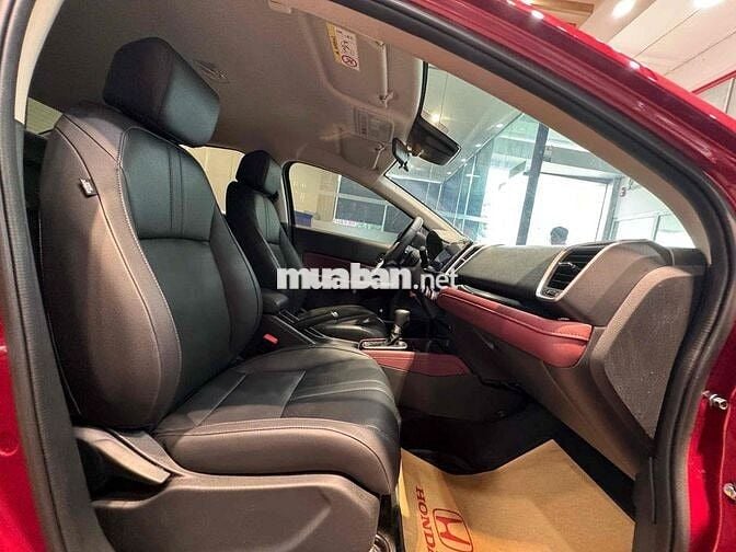Honda City 2025 - 17,00 km.xe mới nguyên zin.498tr
