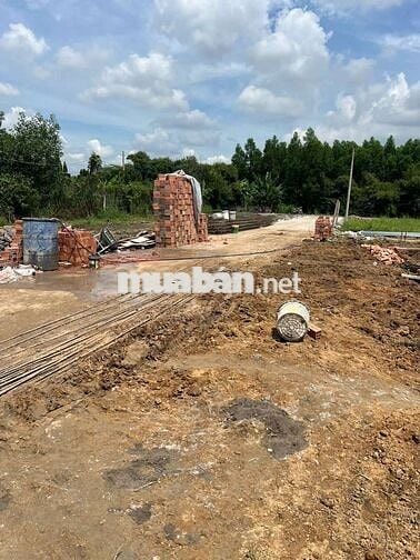 🔑. Bán Nhà sau Chợ gần ủy ban xã Bình Lợi ( cũ ) nay là Phường T
