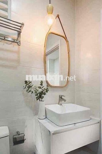 PHÒNG BAN CÔNG GẦN CV LÀNG HOA- CHỢ HẠNH THÔNG TÂY- ĐH CÔNG NGHIỆP