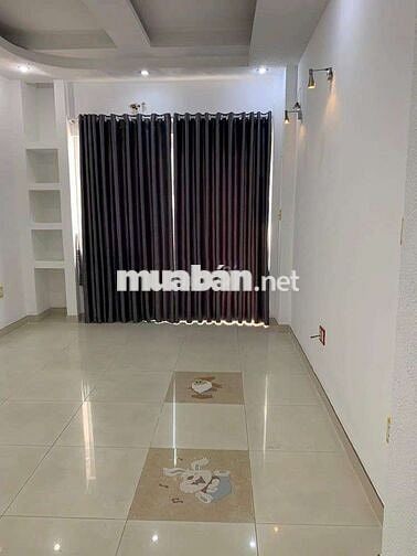 Cho thuê nhà mới hxh Trần Quang Diệu, p14. Dt. 3,7x17m 1t 3 lầu st