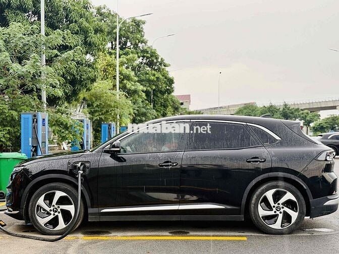VinFast VF8 2022 VF8 Eco - 49703 km