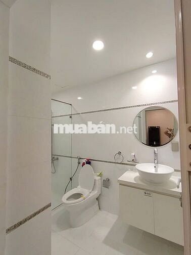 CĂN HỘ QUẬN 1, 2 PN, 40M2 GIÁ CHỈ 11 TRIỆU – VỊ TRÍ VÀNG, TIỆN NGHI