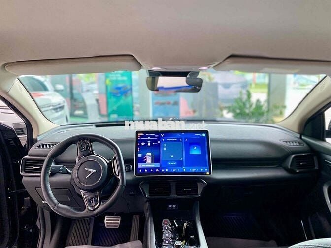 VinFast VF8 2024 Eco - 46528 km