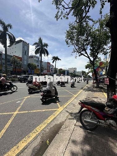 NGUYÊN CĂN MẶT TIỀN ĐƯỜNG ĐIỆN BIÊN PHỦ, GIÁ 30tr.