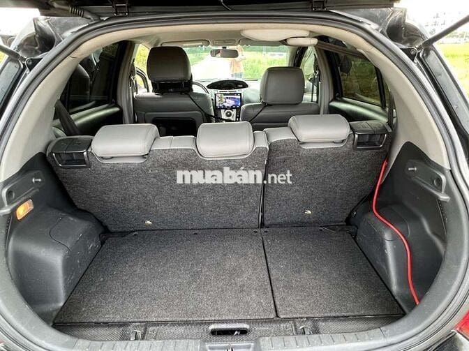 Toyota Yaris 2007 1.3 AT - 127800 km