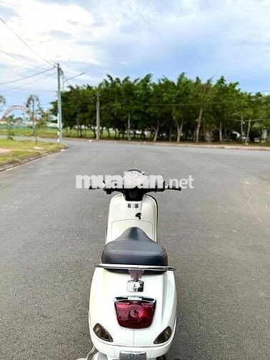 -Piaggio Vespa Lx 125 Xe Nhập Ý,Máy Êm Ngon