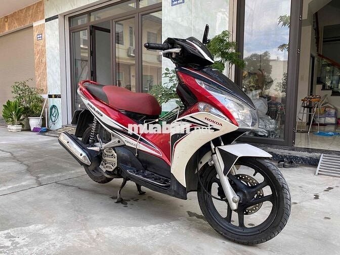 cần bán air blade đầu to