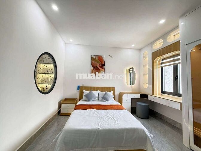 Bán Nhà Phố Cao Câp.Hẻm Xe Hơi DT 4x15m Lửng 3 Lầu Giá 7.386 Tỷ Dg DTM