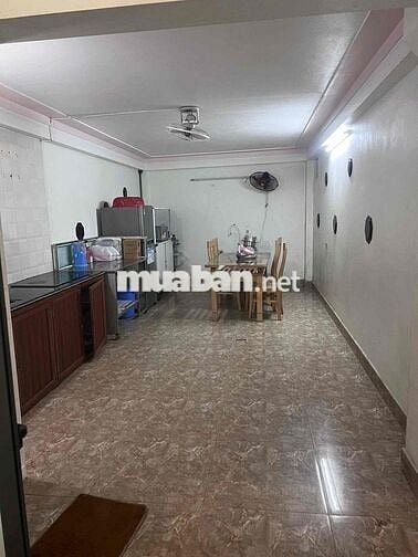 Cho thuê nhà 3 tầng đủ nội thất Thị Trấn Đông Anh.