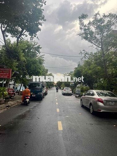 Nhà Gác lửng MT Đinh Đức Thiện đường 7m5 gần biển