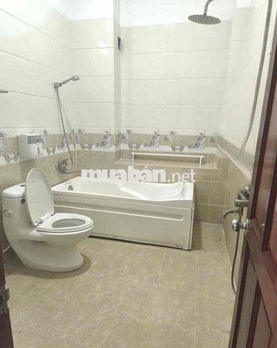 CHO THUÊ NHÀ 135m2 - 3 LẦU CÓ: 5pn SAU BIG C - ĐÔNG HOÀ - ĐĨ AN