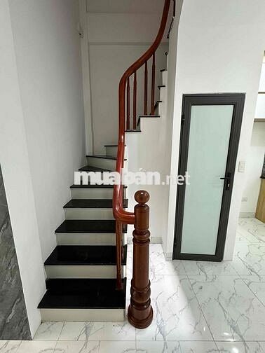 bán nhà 52.2m2, 6 ngủ 7 vệ sinh phố Thanh Am