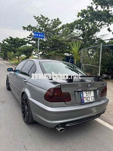 BMW 3 Series 2003 318i AT - 99999 km