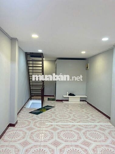 Bán nhà mặt tiền 59/5 Trần Quang Diệu, Q3, giá 6.9 tỷ, HH 1%