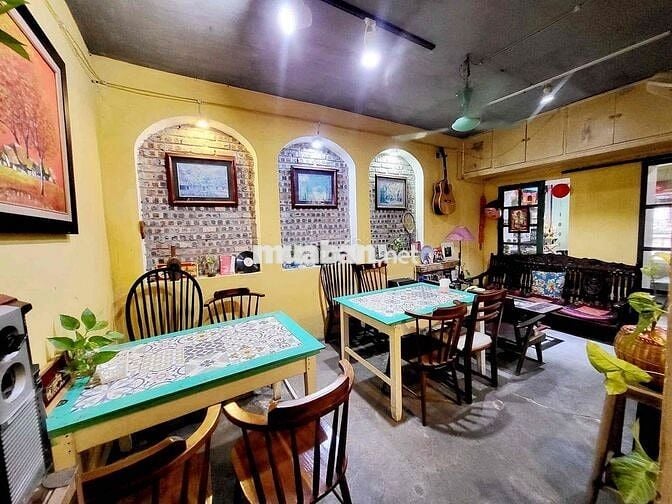 CẦN BÁN TẬP THỂ TẦNG 1 KINH DOANH HOANG NGỌC PHÁCH