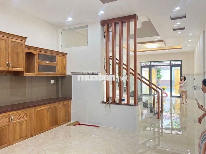 Nhà đẹp ngợp ở Hiệp Thành 3 Thủ Dầu 1 Diện Tích 100m2 Giá 1ty6 SHR