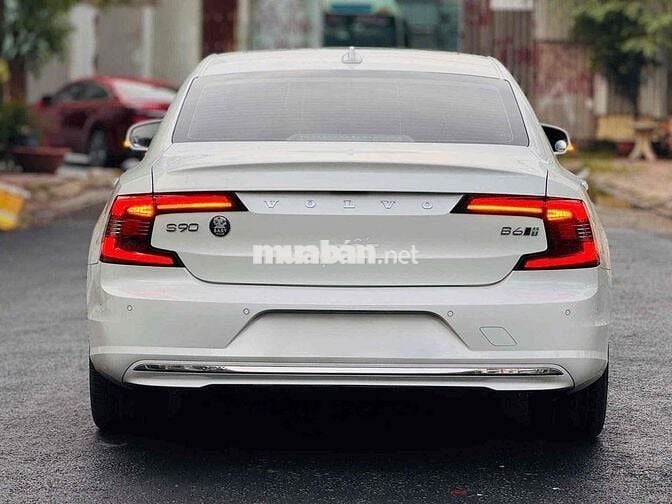 Volvo S90 2022 LWB Ultimate B6 AWD - Bank 90%