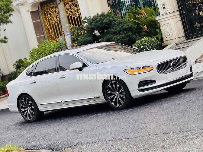 Volvo S90 2022 LWB Ultimate B6 AWD - Bank 90%