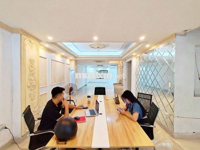Cho thuê văn phòng Lê Trọng Tấn 100m2 16r view hồ thoáng đẹp sàn vuông