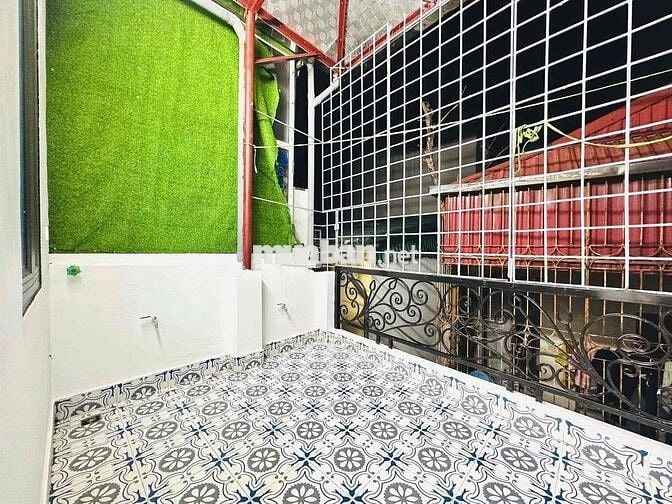 BÁN NHÀ - Phố Minh Khai - Nhà Mới 4 Tầng - 35m2 - Gần Phố - GIÁ TỐT