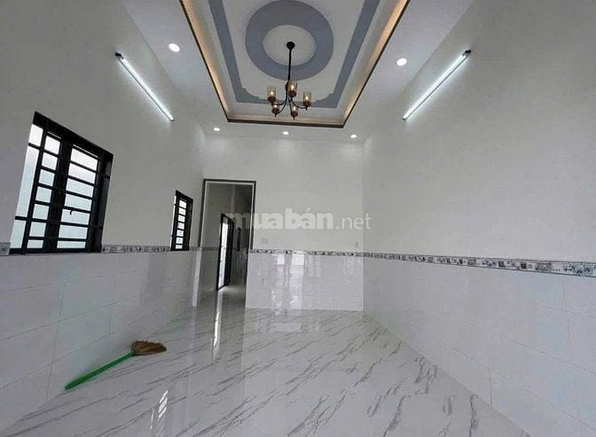 CẦN TRẢ NỢ BÁN GẤP NHÀ NGAY THỊ TRẤN CỦ CHI 66m2 MẶT TIỀN ĐƯỜNG NHỰA G