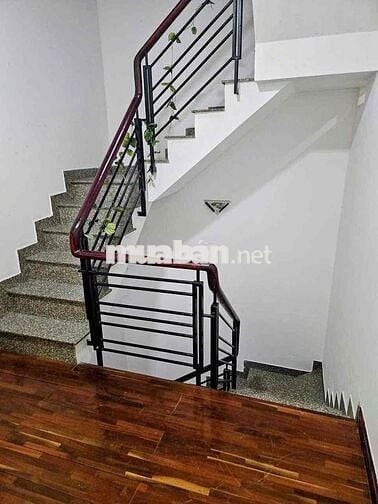 Bán Nhà 3 Tầng Đường số, F4,Q4