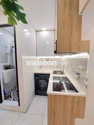 TẬP THỂ QUỲNH MAI - TẦNG 3 - 2 MẶT THOÁNG - GẦN CHỢ, TRƯỜNG HỌC, BV