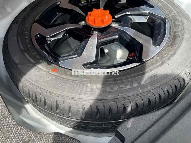 Toyota Vios 2024 1.5E CVT - siêu lướt