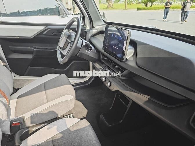 VinFast VF3 2025 xám xe mới 100%