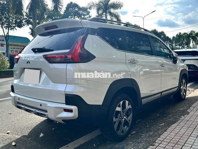 Mitsubishi Xpander Cross 2025 siêu hiếm 2100km