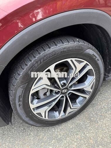 Hyundai Santa Fe 2020 2.4L - 90000 km
