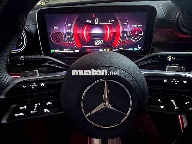 Mercedes Benz C Class 2022 C300 AMG - 6770 km