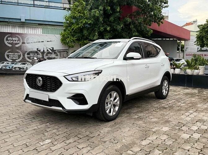 MG ZS STD 2025 - 40 km