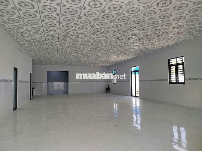 GẤP BÁN XƯỞNG MỚI XÂY VỚI DIỆN TÍCH CỰC ĐẸP 1110M2 . FULL THỔ 100,%.