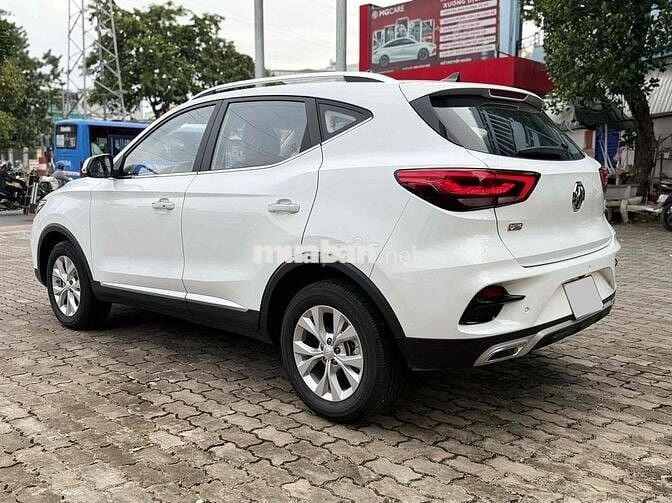 MG ZS STD 2025 - 40 km