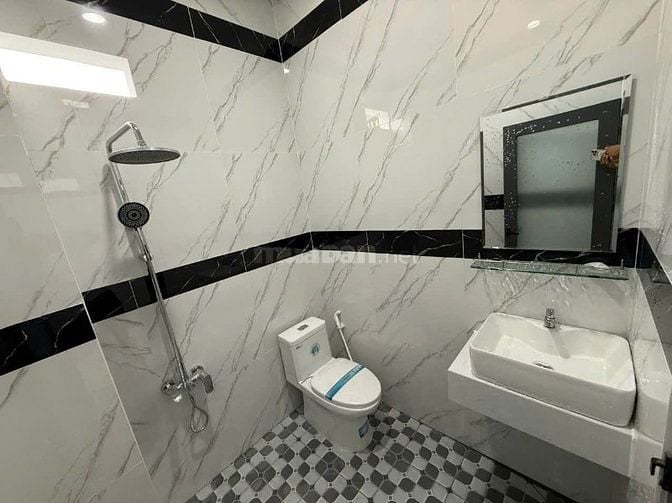 Chú Năm cần tiền bán gấp nhà Hẻm 766 CMT8, TÂN BÌNH  2,540 TỶ/41m2