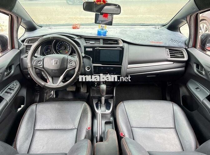 2019 1.5 RS - 32000 km