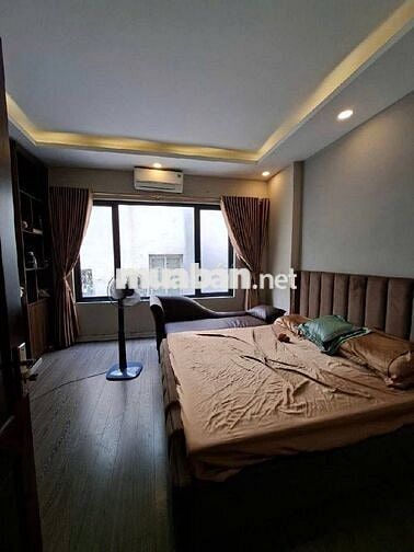 NHÀ PHỐ PHÚC ĐỒNG - GẦN BIG C - OTO TRÁNH ĐỖ CỔNG - THÔNG THOÁNG