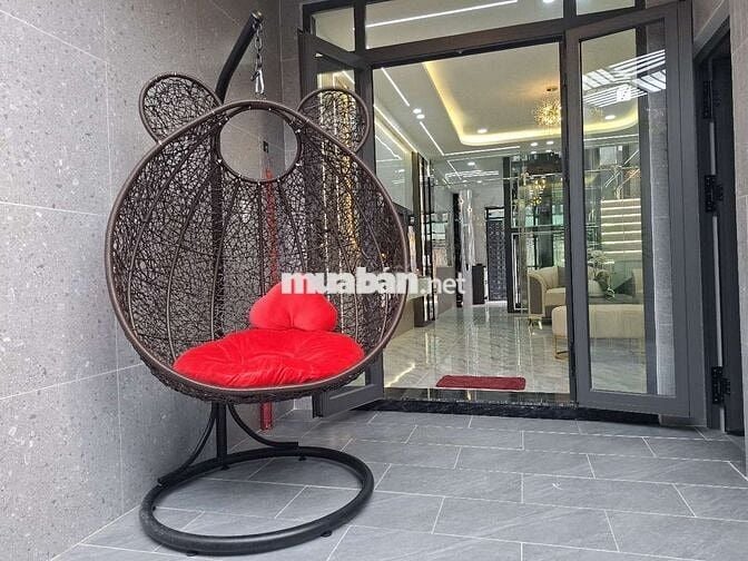 BÁN NHÀ MỚI ĐẸP – CÓ THANG MÁY – PHÒNG XÔNG KHÔ – SỔ HỒNG RIÊNG TLQ12
